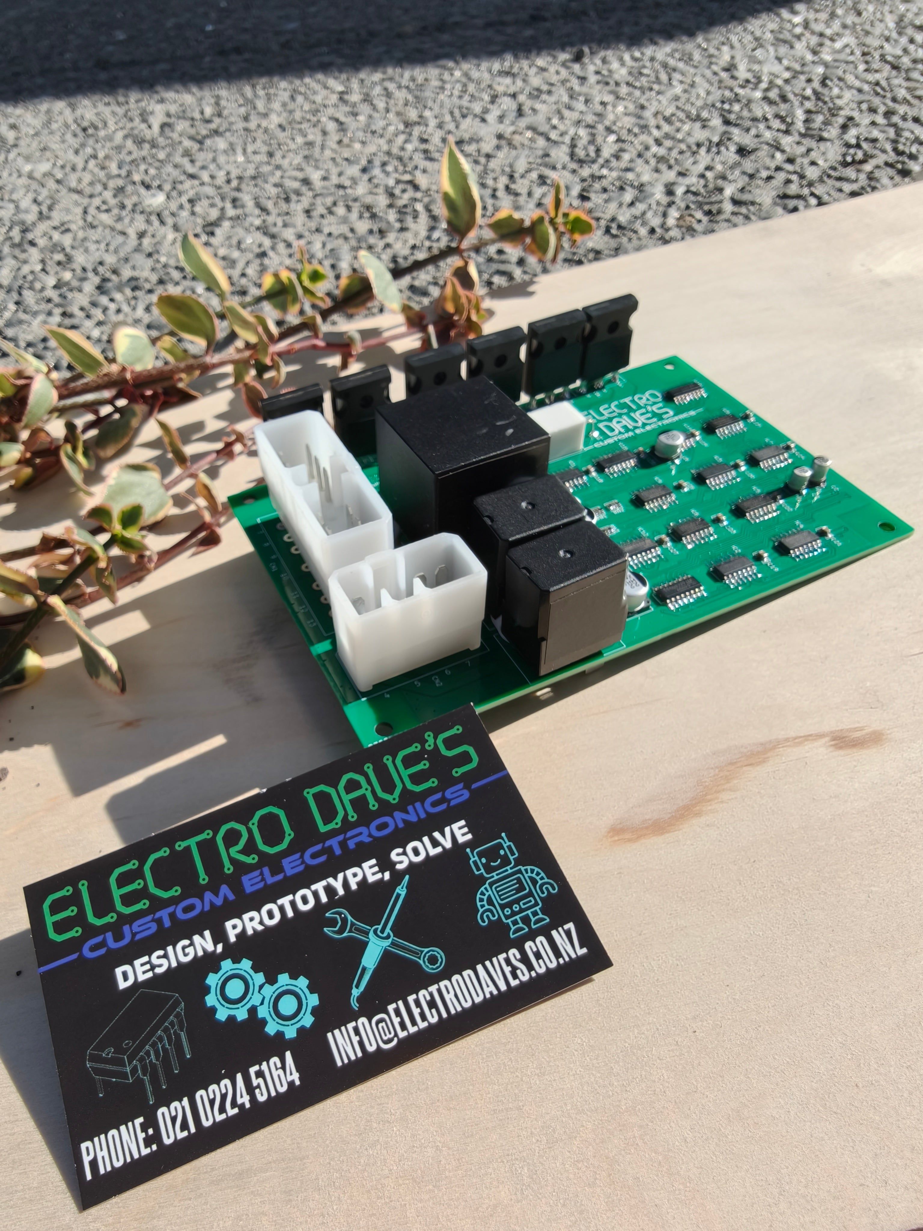 Electrical engineering design - Project development and contracting