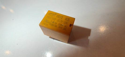 HK4100F-DC3V-SHG Relay 3V THT